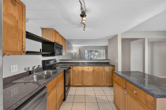 1810 NW 23RD BOULEVARD 173, Gainesville, FL 32605