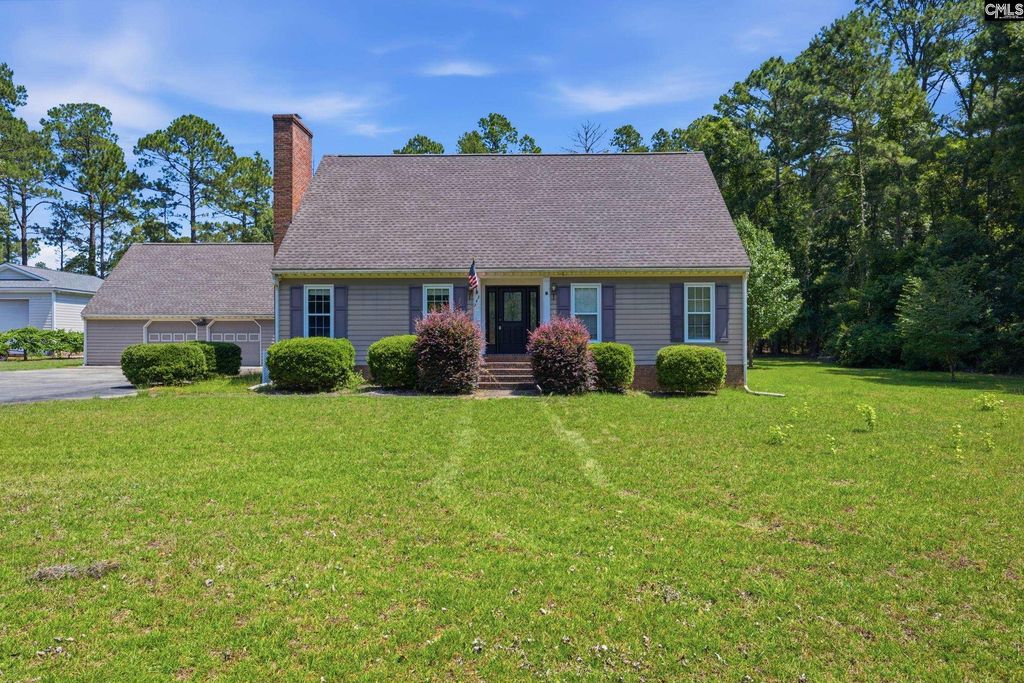 343 Pinewood Drive, Santee, SC 29142
