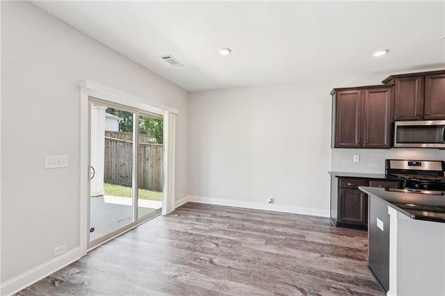 203 Neese Farm Drive, Woodstock, GA 30188