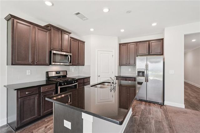 203 Neese Farm Drive, Woodstock, GA 30188