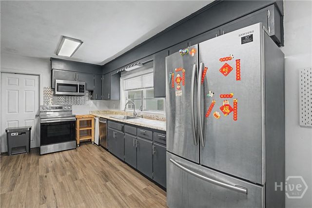 4747 Oakview Drive, Savannah, GA 31405