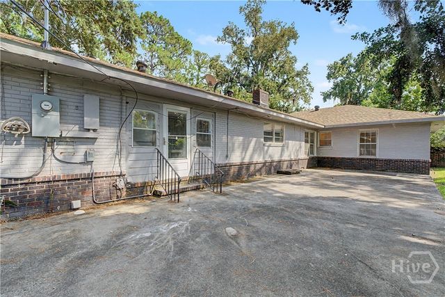4747 Oakview Drive, Savannah, GA 31405