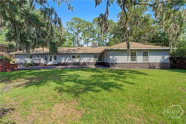 4747 Oakview Drive, Savannah, GA 31405