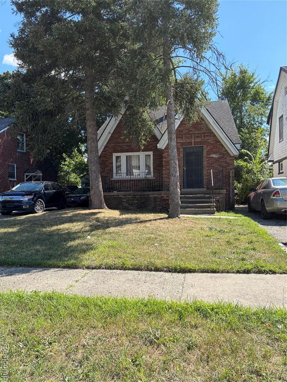 16019 Ellsworth Street, Detroit, MI 48227
