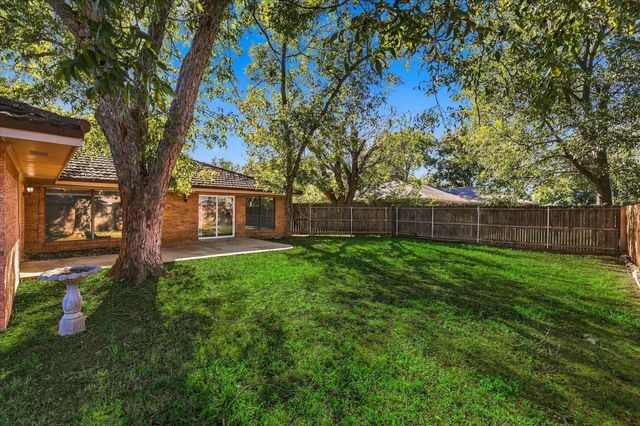 107 Creek Courts Drive, Trophy Club, TX 76262