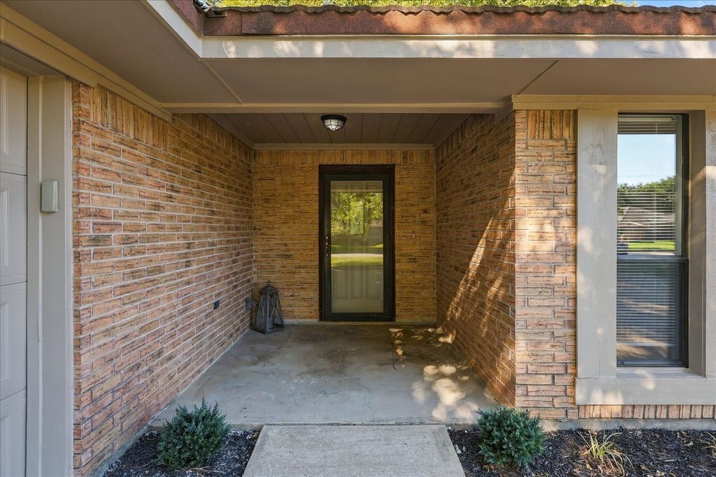 107 Creek Courts Drive, Trophy Club, TX 76262 — photo 3