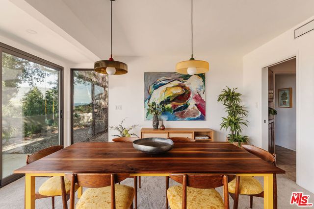 9550 Wheatland Avenue, Sunland, CA 91040