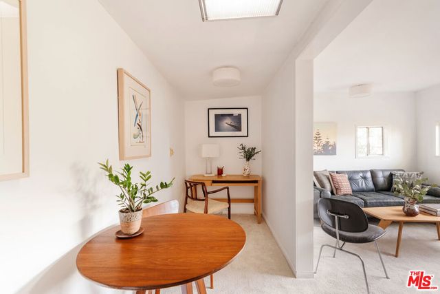 9550 Wheatland Avenue, Sunland, CA 91040