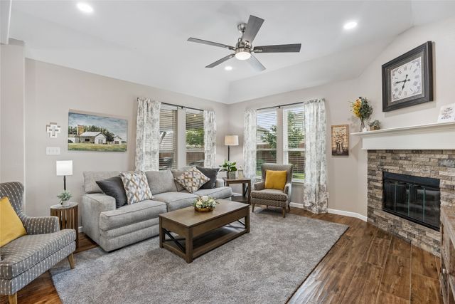 2313 Twilight Star Drive, Little Elm, TX 75068