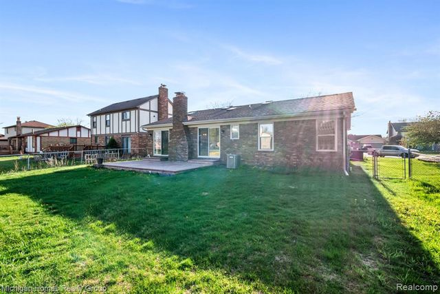 38966 Mount Kisco Drive, Sterling Heights, MI 48310