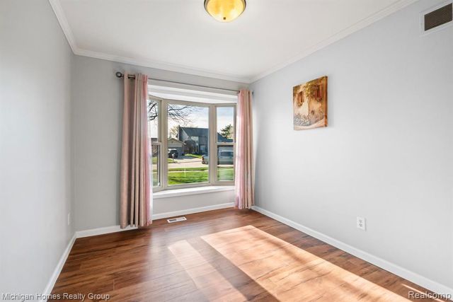 38966 Mount Kisco Drive, Sterling Heights, MI 48310