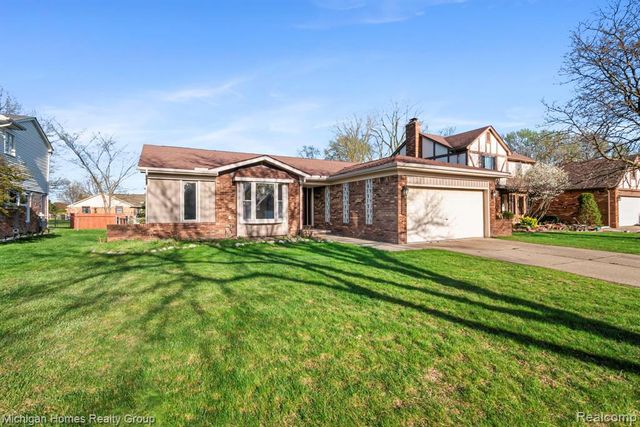 38966 Mount Kisco Drive, Sterling Heights, MI 48310