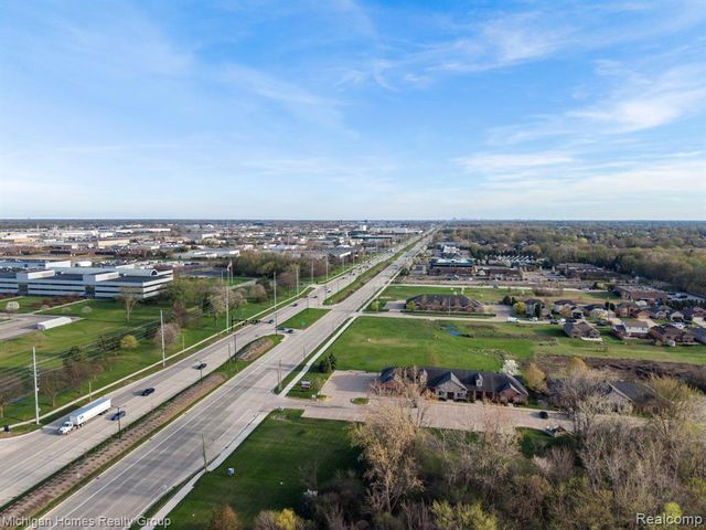 38966 Mount Kisco Drive, Sterling Heights, MI 48310