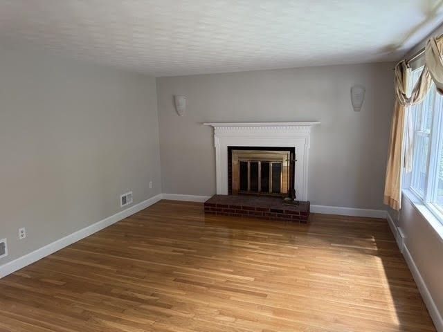 7 Puritan Road, Danvers, MA 01923