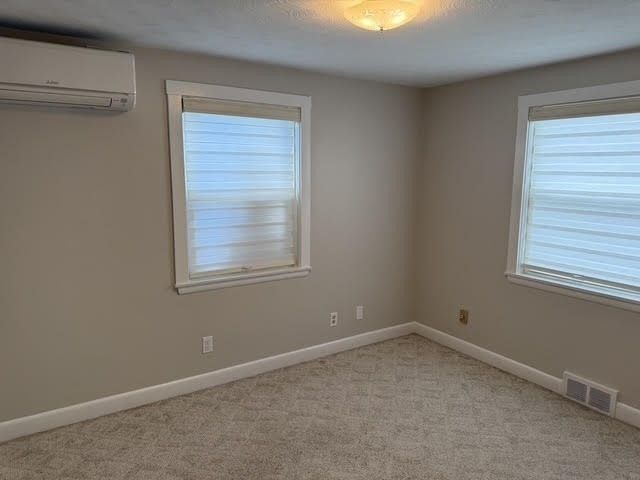 7 Puritan Road, Danvers, MA 01923