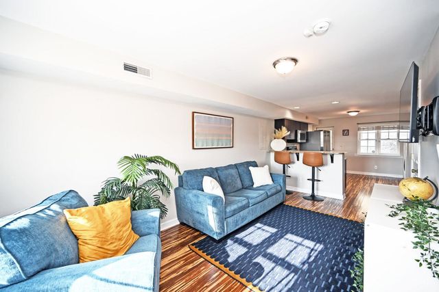 152 Dorchester Avenue, Cincinnati, OH 45219