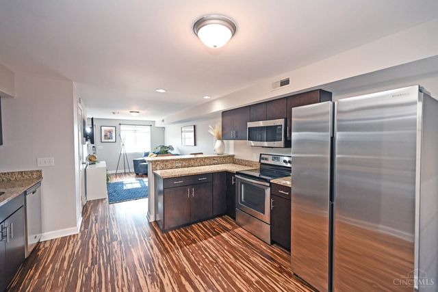 152 Dorchester Avenue, Cincinnati, OH 45219