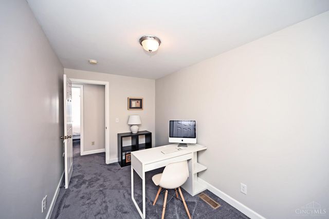 152 Dorchester Avenue, Cincinnati, OH 45219