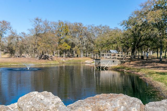 193 Kingswood DR, Bastrop, TX 78602