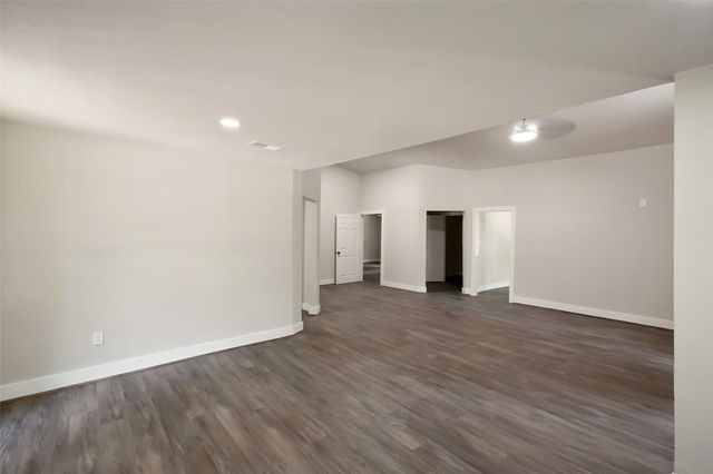601 Faulkner Avenue, Coldspring, TX 77331