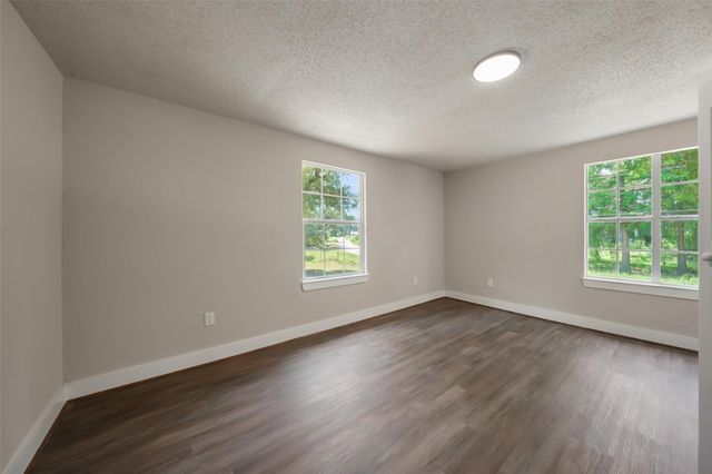 601 Faulkner Avenue, Coldspring, TX 77331