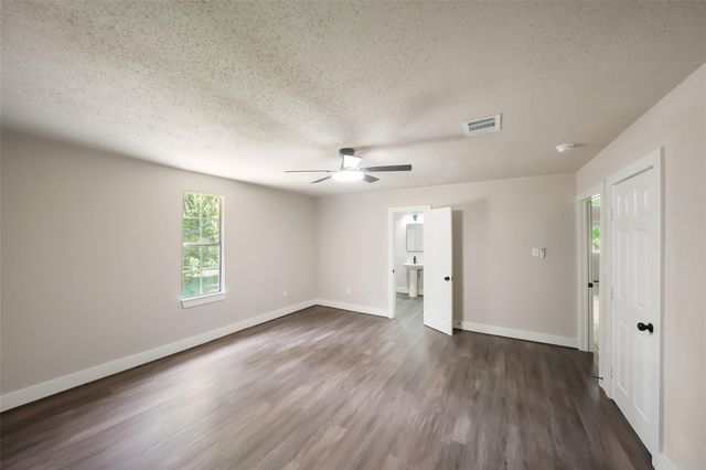 601 Faulkner Avenue, Coldspring, TX 77331