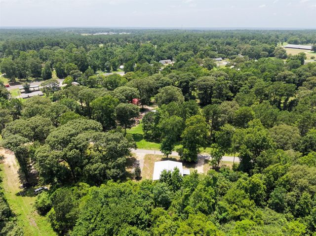 601 Faulkner Avenue, Coldspring, TX 77331