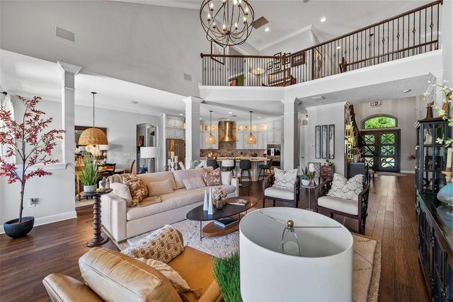 9235 TILLINGHAST DRIVE, Tampa, FL 33626