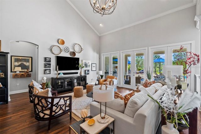 9235 TILLINGHAST DRIVE, Tampa, FL 33626