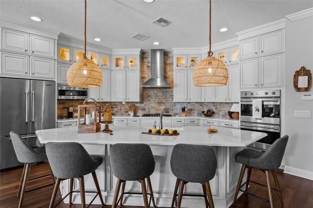 9235 TILLINGHAST DRIVE, Tampa, FL 33626