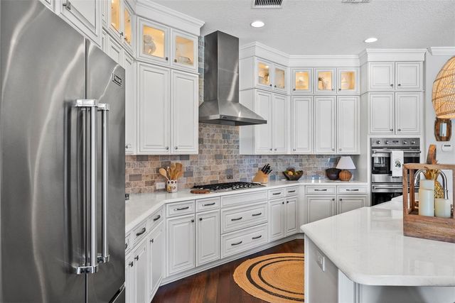 9235 TILLINGHAST DRIVE, Tampa, FL 33626