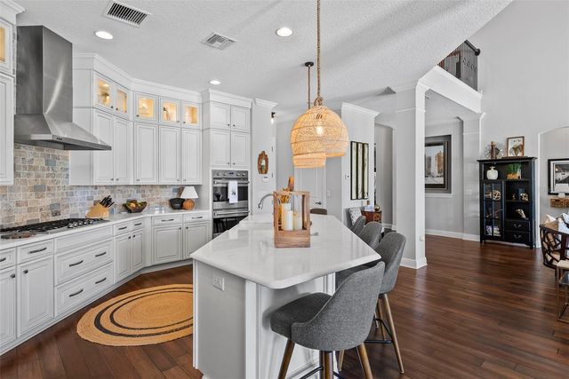 9235 TILLINGHAST DRIVE, Tampa, FL 33626