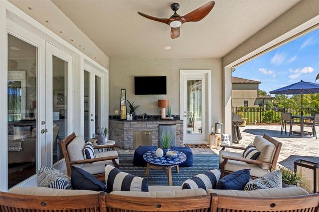 9235 TILLINGHAST DRIVE, Tampa, FL 33626