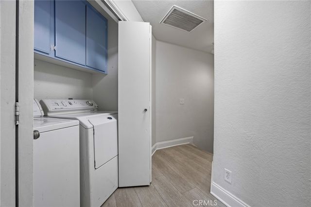 26201 Sunnyglen Avenue 212, Laguna Hills, CA 92653