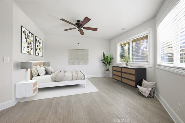 26201 Sunnyglen Avenue 212, Laguna Hills, CA 92653