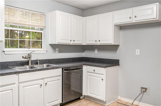 4150 Soaring Drive, Douglasville, GA 30135