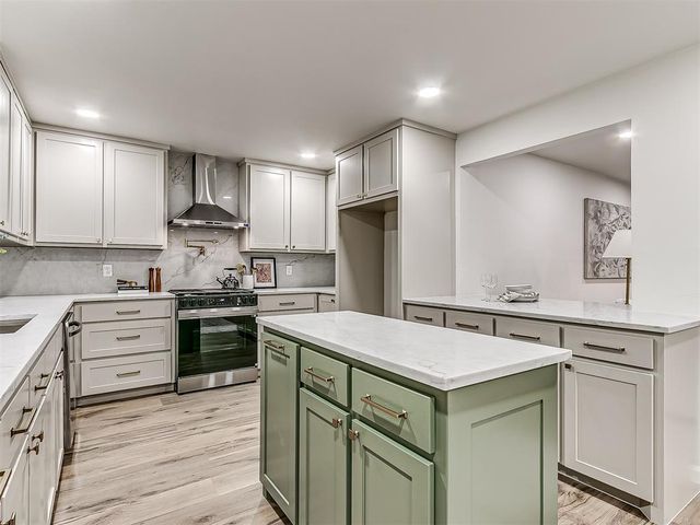6705 Crow Circle, Oklahoma City, OK 73132