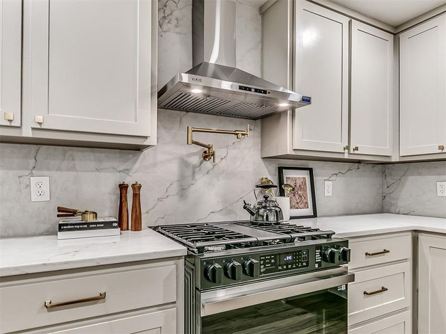 6705 Crow Circle, Oklahoma City, OK 73132