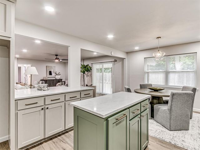 6705 Crow Circle, Oklahoma City, OK 73132