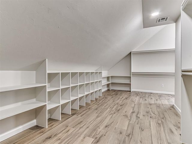 6705 Crow Circle, Oklahoma City, OK 73132