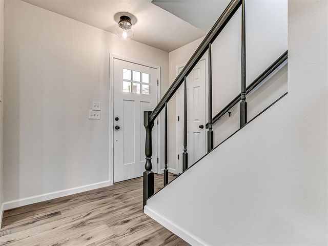 6705 Crow Circle, Oklahoma City, OK 73132