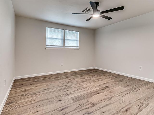6705 Crow Circle, Oklahoma City, OK 73132