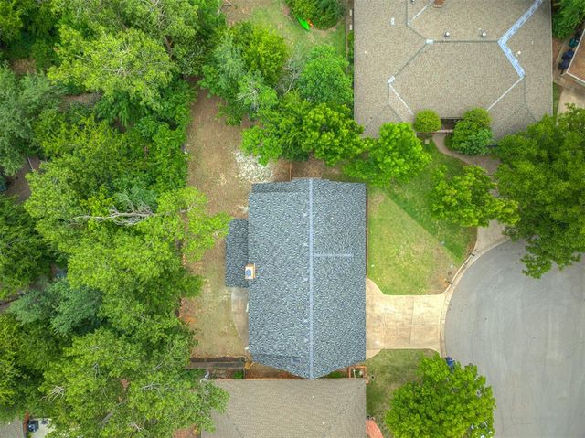 6705 Crow Circle, Oklahoma City, OK 73132