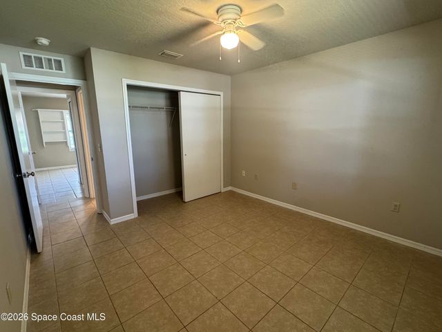 728 Isar Avenue NW, Palm Bay, FL 32907