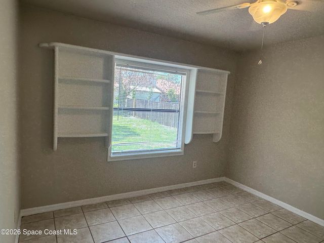 728 Isar Avenue NW, Palm Bay, FL 32907