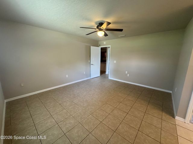 728 Isar Avenue NW, Palm Bay, FL 32907