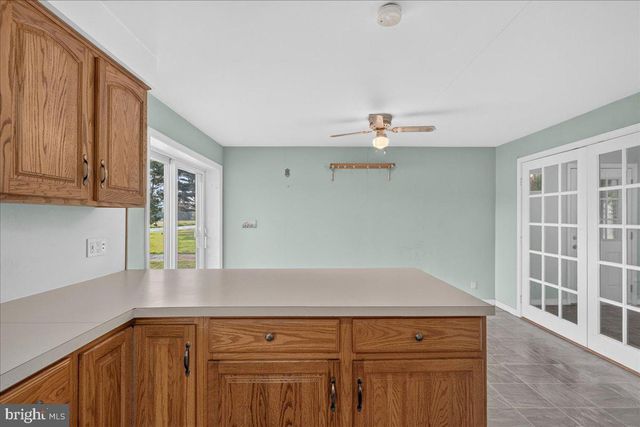 70 RIDGE RD, Phoenixville, PA 19460