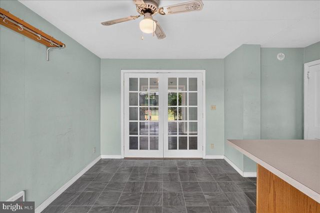 70 RIDGE RD, Phoenixville, PA 19460