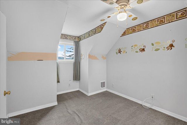 70 RIDGE RD, Phoenixville, PA 19460