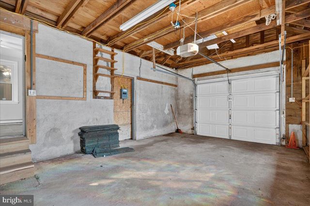 70 RIDGE RD, Phoenixville, PA 19460